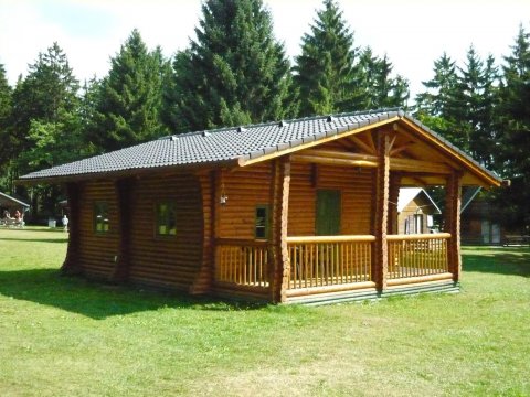 Log cabins (for 4 persons)